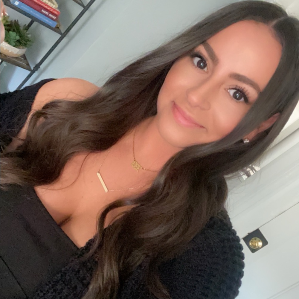 Meet your Posher, Ali